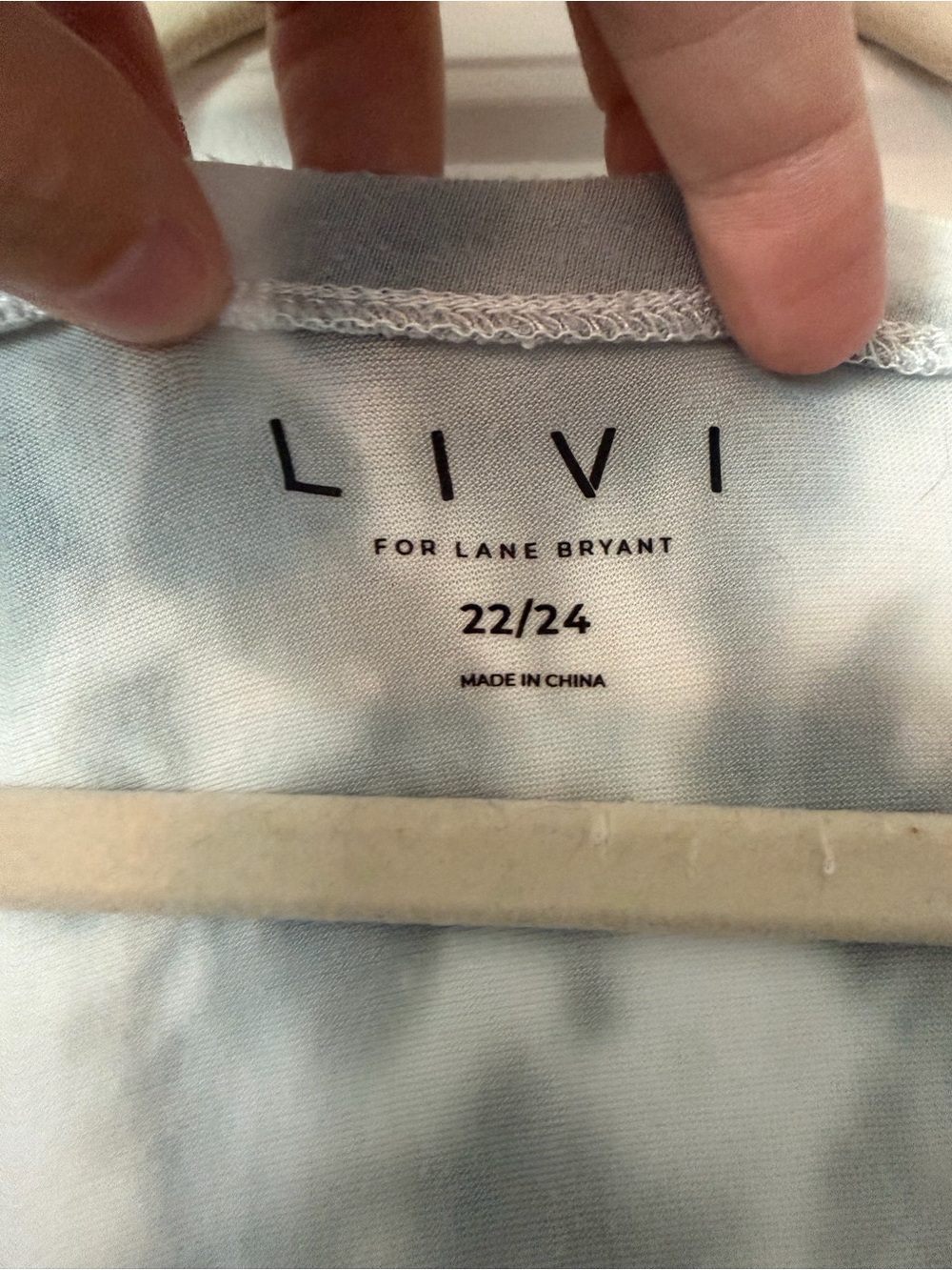Lane Bryant Livi Light Gray Tie-Dye Tee - Picture 4 of 9